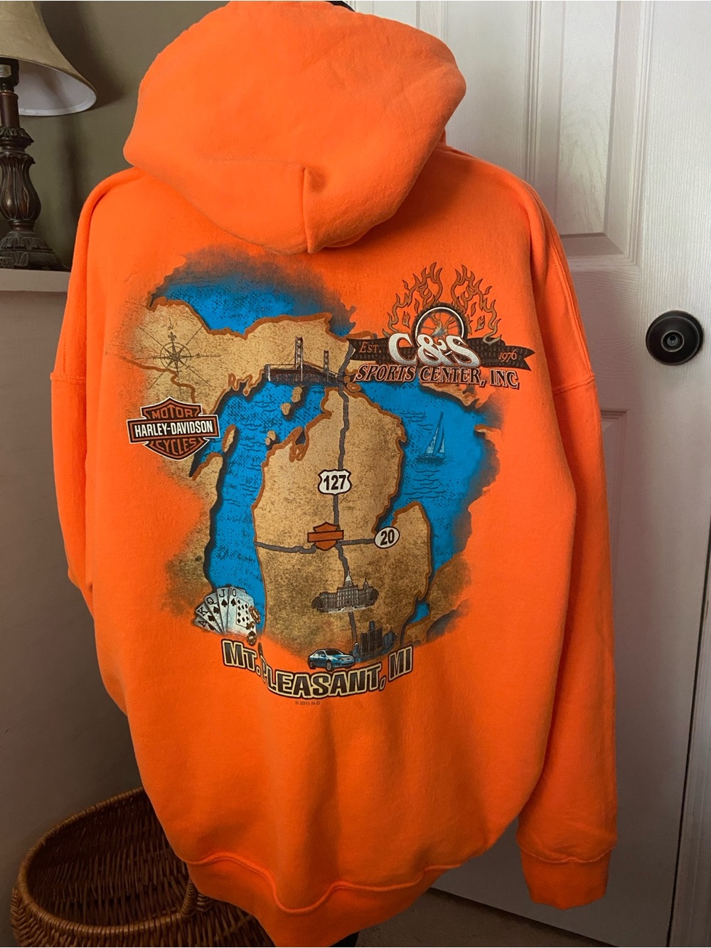 Harley-Davidson Men's Orange Logo Hoodie Sweatshirt - size XL - Mt Pleasant MI - Picture 2 of 13